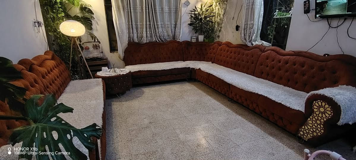 ديوان ١١ متر فصال معانو ميز وسطي السعر ٦٥٠ فصال مو جاهز


**إذا كنت صاحب هذا الإعلان وتريد حذفه لأي سبب، رجاءا أرسل رسالة إلى الدعم الفني**