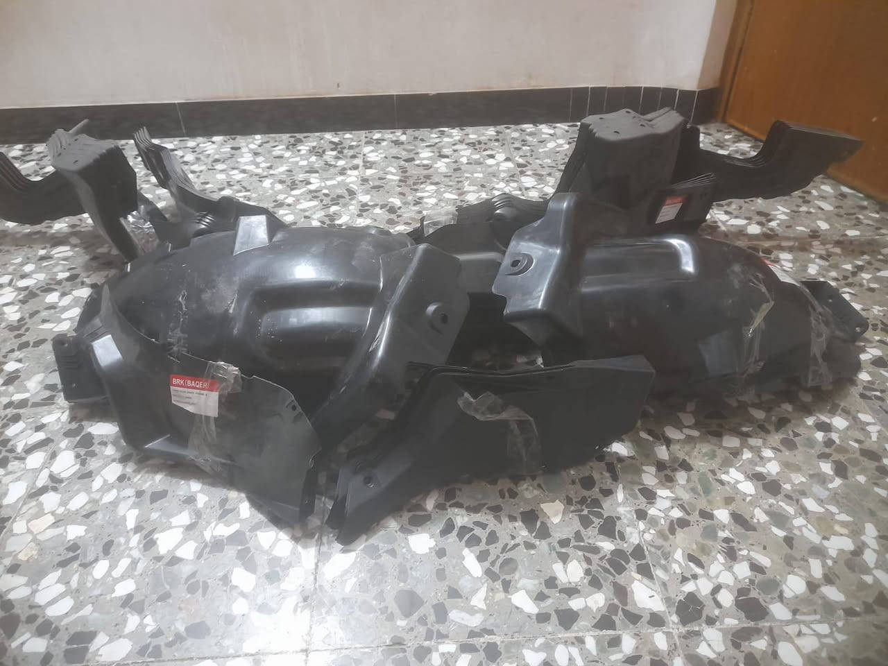 ادوات النترة مقدس تفصيخ حاوية جديدة يوجد توصيل كافة المحافضات ***********
