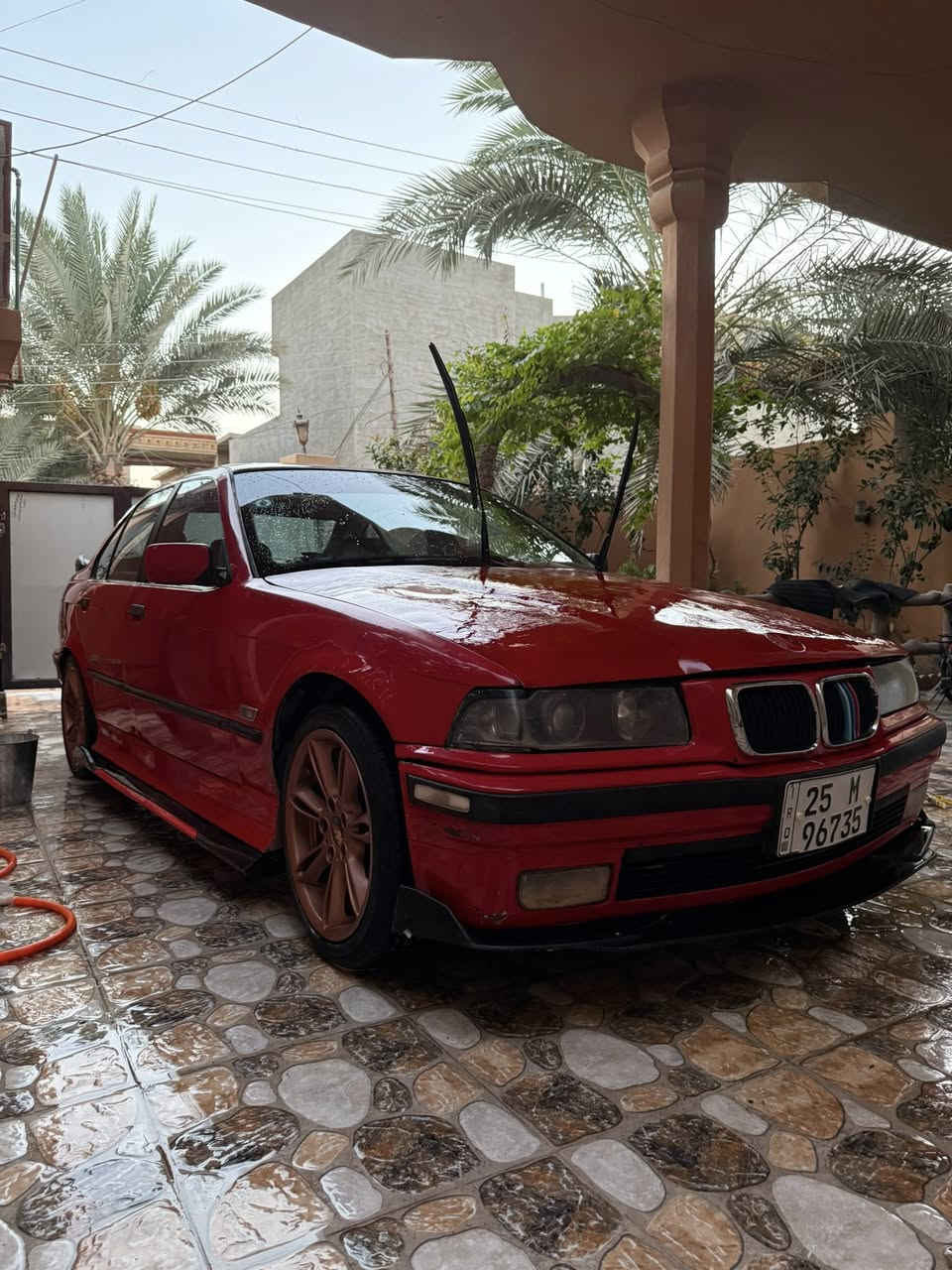 السلام عليكم
بيئم e36 موديل 91 رقم كركوك دولي بإسمي شرط التحويل 

مكينه ٢٥ مسكر تك فانوس كير عادي جاترك 

تبريد جان شغال بس الفان مكام يشتغل وتركته 

سستم صوت وامبلي فاير ودمام 

يرادلها ترتيب شويه

 ٣٨ وبيها مجال بسيط 

مكانها تكريت 

***********
