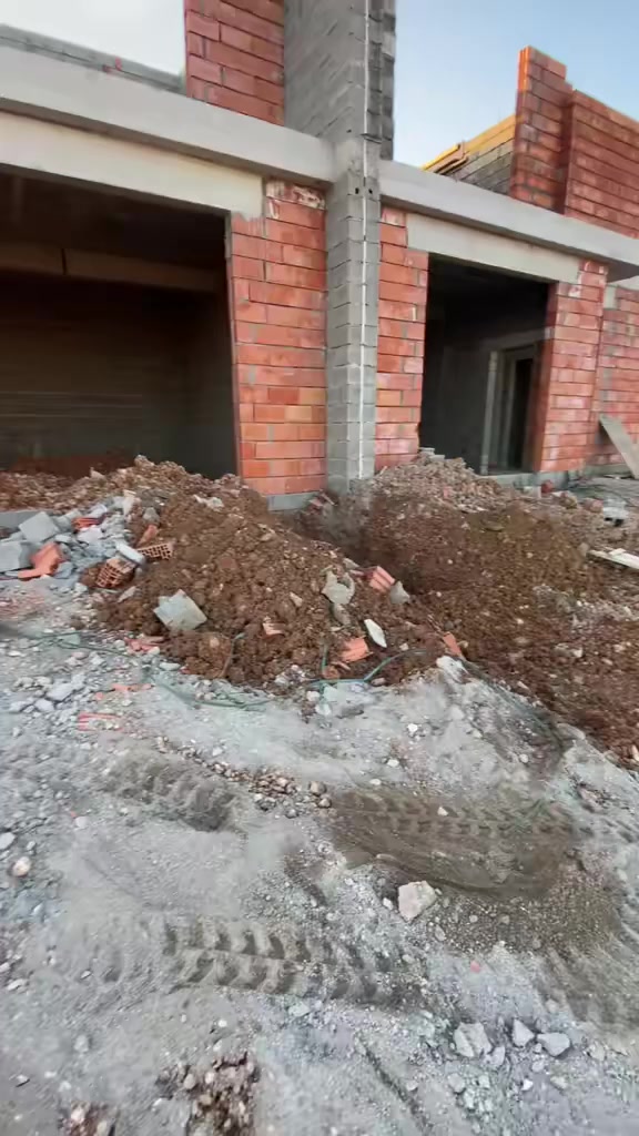 بۆ پاکردن و گیلانی باخ.  جالی مەجالی. مالان. ***********
