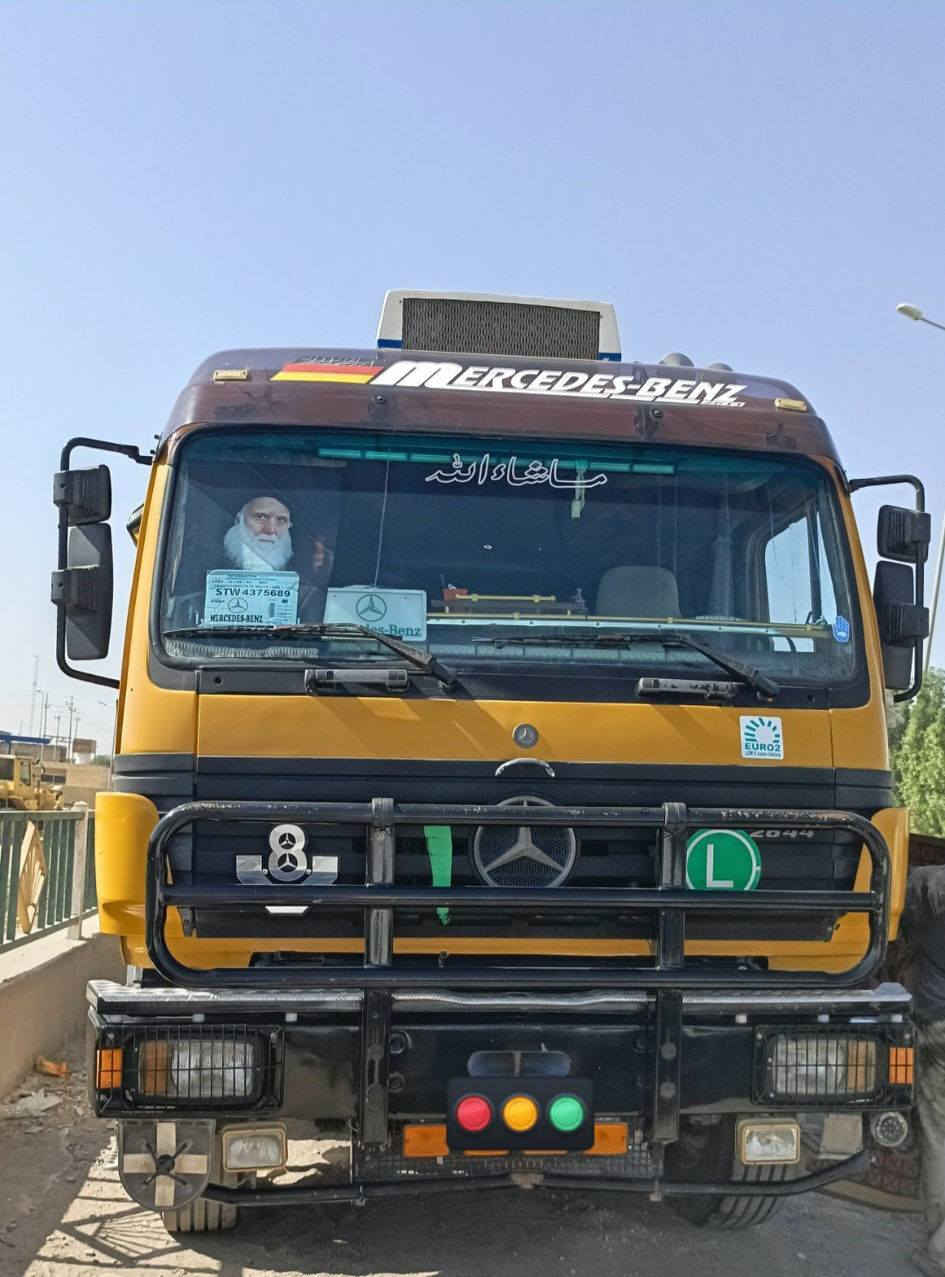 اللهم صل على محمد وال محمد
راس تريلة سكس بلاد مجموعة GF
مكينة 35 گير 160 ثلاث لوحات انكليزي
مربوطة قلاب ثلاث محاور سنوية نافذية 
لغاية 2030 

***********
***********
