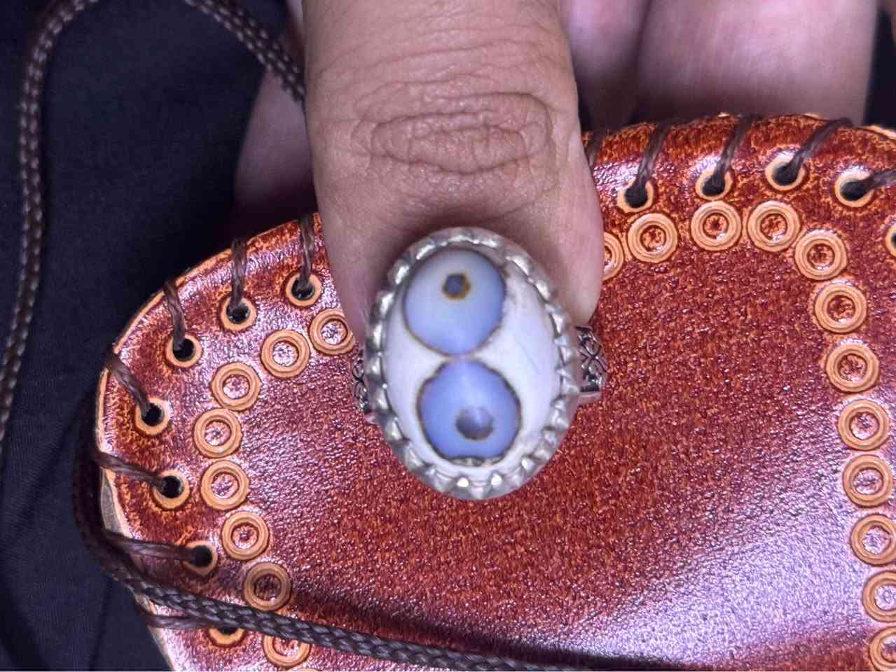 داوودي سليماني ما اعرف بي عطف ومحبه فول الفول مكاني بغداد *********** بغداد, العراق
