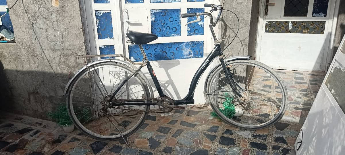 السلام عليكم عندي بايسكل ياباني اصلي مستخدم شي قليل بريك شغال كامل مكمل السعر ب65 وبي مجال


**إذا كنت صاحب هذا الإعلان وتريد حذفه لأي سبب، رجاءا أرسل رسالة إلى الدعم الفني**