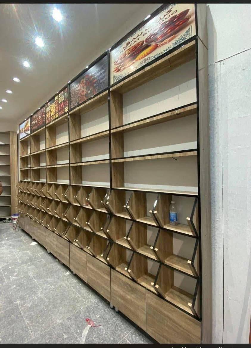 قطعة فقط رفوف ب٦٠ وقياسات حسب طلب وتوصيل موجود ‏‪***********‬‏
