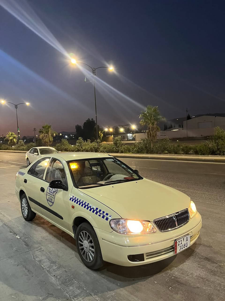 سەنی یابانی 2009
گیر تۆماتیک
بەس فرۆشتنە
گیرو مەکینەی بەشەرت
هەیکەلی زۆر جوانە
تەقەو رەقەی نیە 
تەبریدی بەشەرت
٤تایەی تازە
کارەبای هەموی مەزبوت
2بارجەی بۆیاخ دواوەی قرجیکی زۆر کەمی هەیە
سەنەوی لۆگۆ بە ناو خۆمانەوەیە
سەنەوی تا 2027مانگی 12تازەیە
سحری:108گەلا
شوین سلیمانی
***********
***********
