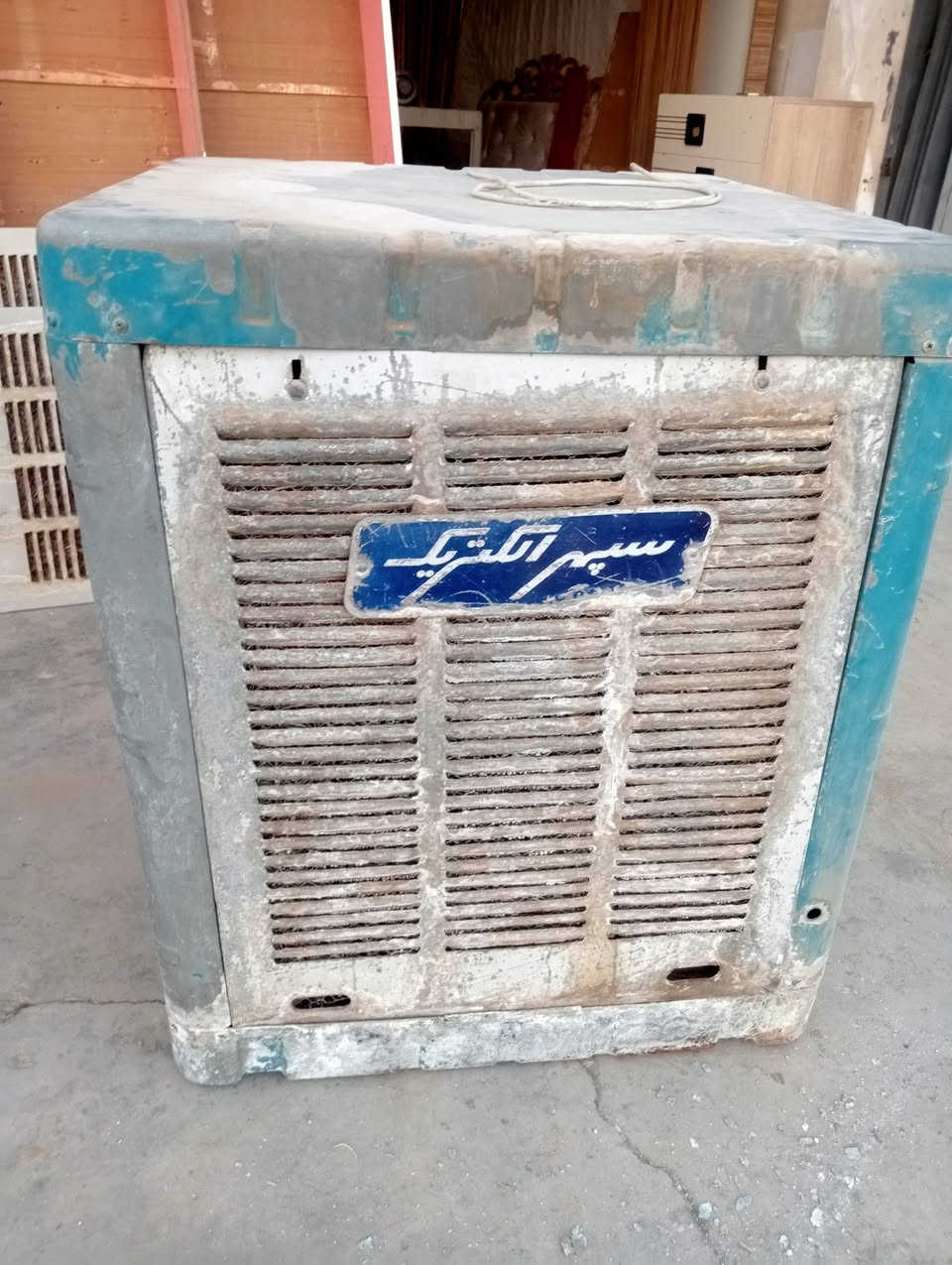 مبرده سوبر ايراني شغال سرعه واحده شرط الفحص.
٤٠ الف 
فيلق 
***********
