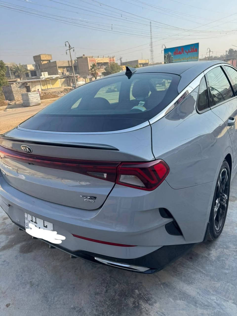 K5_GTline 2021-AwD
اللون : اسمنتي سموك المميز 

المحرك : 1600 تيربو 

الرقم : بغداد الجديد بأسمي تحويل مباشر 

) 

المواصفات : 

١) بصمة تشغيل + بصمة ابواب 

٢) تشغيل عن بعد  

٣) خمس وضعيات قيادة دفع رباعي  

٤) كاميرة 360 درجة 

٥) دواخل جلد احمر + الأرضية مبطنة جلد بالكامل 

ا٦) شاشة كبيرة ( المستطيلة مو المربعة ) 

٧) تدفئة كشنات 

٨) ابل كاربلي واندوريد اوتو 

٩) حساسات امامية وخلفية وجانبية 

١٠) رادارات امامية وخلفية وجانبية 

١١) نقطة عمياء 

١٢) نظام مانع تزحلق

١٣) مثبت سرعة 

١٤) تحديد مسار 

١٥) مخارج AUX +USB

١٦) بانوراما 

١٧) شاحن وايرلس 

١٨) اوتو هولد 

١٩) جنطة ذكية فتح تلقائي 

٢٠) تبريد بيانو

مكان السياره بغداد الراشديه حي الانتصار قرب مرور الحسينيه ‏‪***********‬‏ رايدها ب185 ورقة
