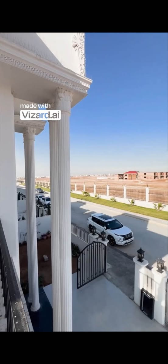 � للبيع بيت ركن مميز زيرو فاخر – مجمع زانر ستي
الاستفسار مباشر مع صاحب دار *********** اقساط مريحه 

📍 الموقع: مجمع زنار سيتي السكني – خلف كنجان ستي
📐 المساحة:
▪️ الأرض 240 م²
▪️ البناء: 300 م²

✨ المواصفات:مع الاثاث اوبدون حسب الرغبه

 • بيت زيرو جاهز للسكن
 • تصميم داخلي مختلف ومميز عن باقي دور المجمع
 • واجهة فخمة بتصميم كلاسيك راقٍ مع أعمدة ديكورية
 • صالة ضيوف كبيرة
 • صالة داخلية واسعة
 • 4 غرف نوم�▪️ 2 غرف سويت (حمام خاص)
 • مطبخ مؤثث بالكامل
بيتونه ااسطح سيكورتي 
ابواب بالون بريس 
حمايه للمنظومه طاقه الشمسيه 
تبريد مركزي 
 • طاقة شمسية
 • سبالتات مركبة
 • خلف الحديقة مباشرة
 • مجمع متكامل ومجهز بكافة الخدمات
مع نظام غاز مركزي وبعد فيه تفاصيل اكثر
