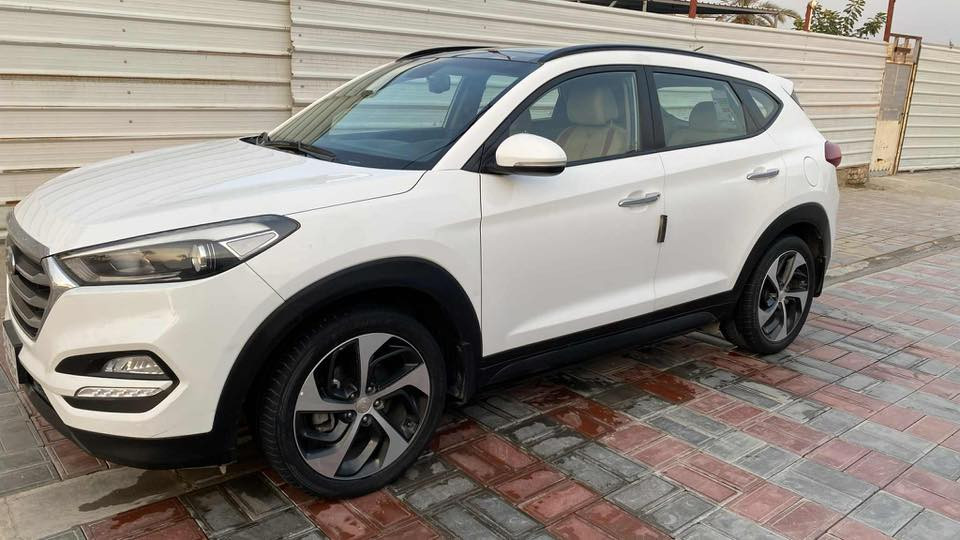 توسان 2018 خليجي 
محرك 2000دوش 
بانوراما  
تحكم استيرن 
مرّي كهربائية   
كفالة عامة السيارة
مكان كربلاء
رقم بغداد 
ماشيه 129
الاستفسارا الاتصال الرقم 
واتساب موجود 
***********
