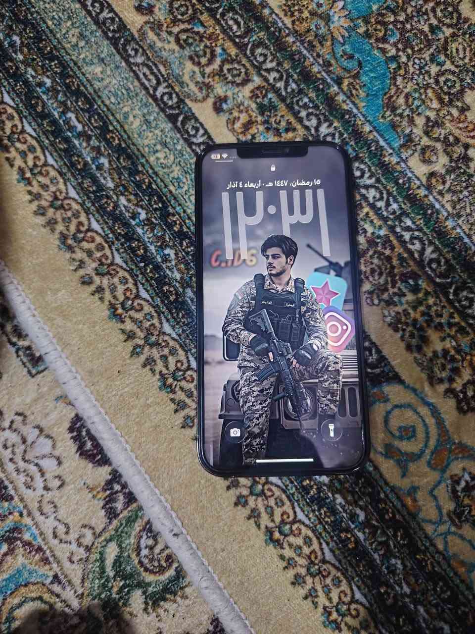 ايفون 12 برو ماكس مبدل شاشه نوعيه زينه بطاريه بلاد 76 دبل سيمكارت ذاكره 256 سعر 275 وبي مجال شي قليل ***********
