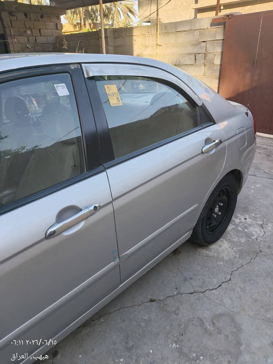 كيا سبكترا موديل 2008 وراد امريكي لون سلفر رقم ديالى محول انكليزي سياره جاهزه خير من الله هزه بشهر ال3 مسويها سنويه ل29 بسمي تحويل ثاني يوم مشروع وطني سياره بلاد مابيها أي ضرر فقط مبدل بنيد محرك 2000 كهربائيات كلها شغاله 
زوج تايرات جديد امامي صدر خلفي وامامي جديد وحداديه تدفئه و تبريد ثلج شديت منضومه جديده كامله راديتر فريز حار وبارد كمبريسر حاويه صونده حار وبارد
سنتر لوك كير ومحرك كفاله سبير جك 
السعر 90 وبيها مجال. العنوان محافظة ديالى ناحية هبهب
***********
