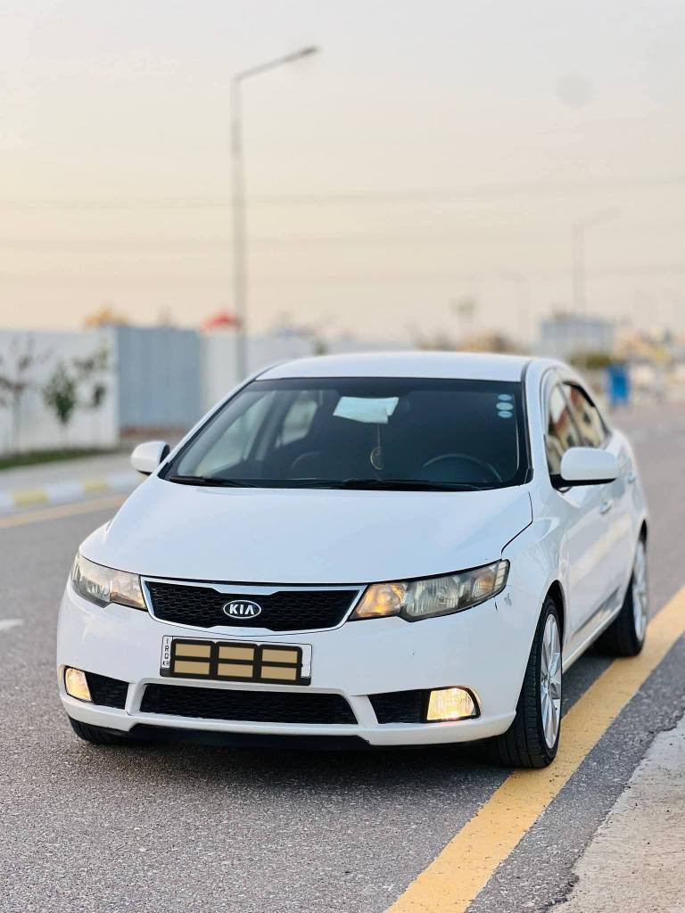 ‎سلام عليكم
كيا سيراتو موديل 2011 
سياره نضيفه سونار موجود  
وبارد بسيط سياره ماماشيه هواي 
وبأسمي سن‎ خناقين, ديالى


**إذا كنت صاحب هذا الإعلان وتريد حذفه لأي سبب، رجاءا أرسل رسالة إلى الدعم الفني**