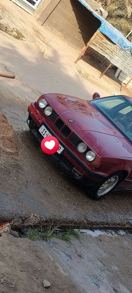 سلام عليكم ورحمة الله. بي ام حجم 20//موديل  92 محور نثين ونص وبسمي الى 2030 بغداد  تبريد جاهزه السعر 35  مجال(( مكاني رفاعي ناصريه)) 
هاتف ***********

