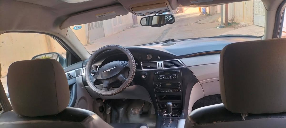 للبيع كرايسلر فسبيكا 
موديل 2008 ...سنويه بسمي رقم سليمانيه

للتفاصيل ***********
