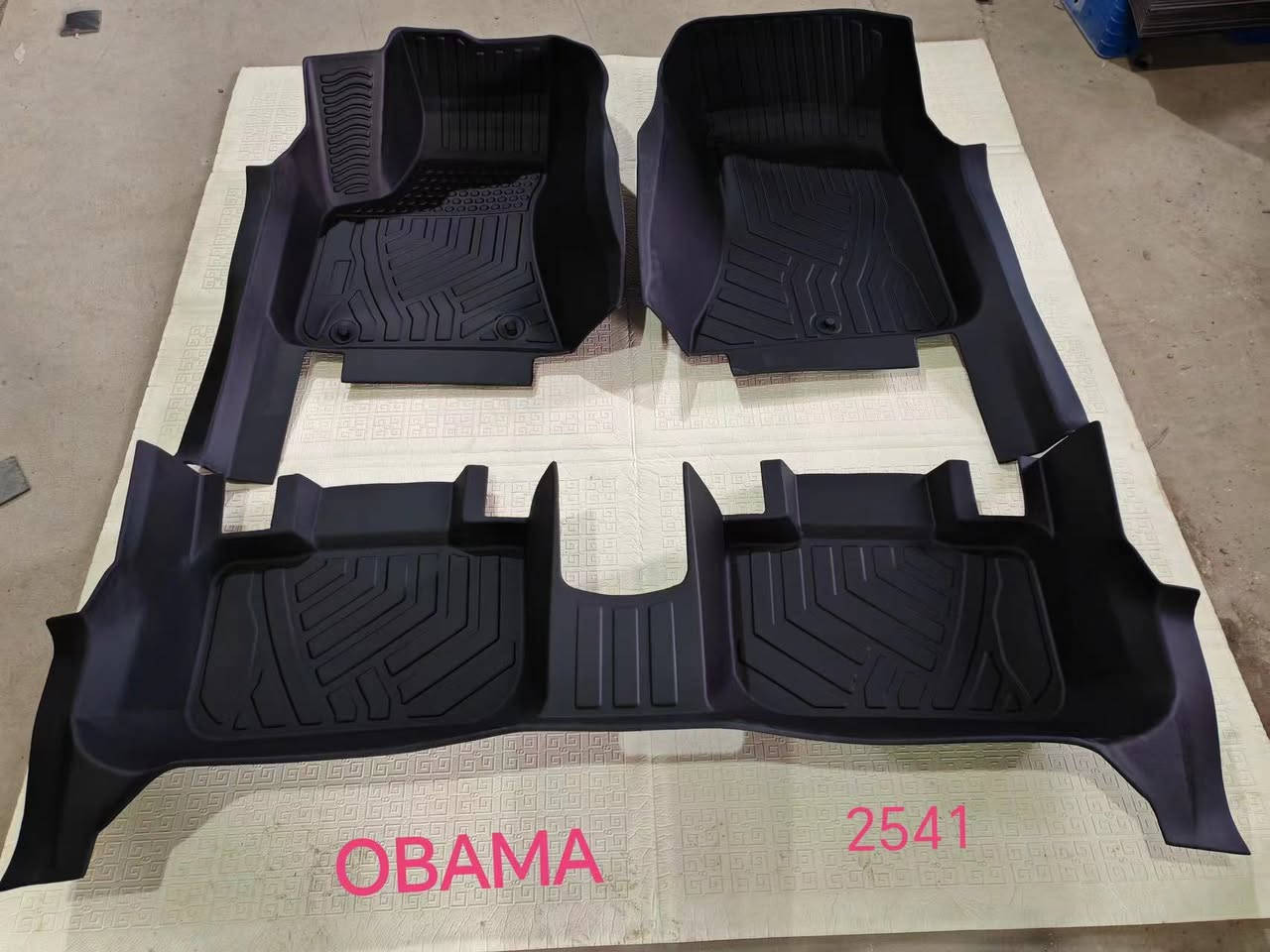 متوفر عند A&B CARS أحدث الارضيات (5D ) للسيارات لجعل سيارتك أنظف، أرتب، وأكثر خصوصية ✔️

🔴ارضيات السياره 5D الفخمة متوفره للسيارات
✅السيارات اليابانيه
🔸لاندكروز 2007 - 2025 اللون الاسود والبيجي
🔸برادو 2010 - 2024 اللون البجي
🔸كامري 2018 - 2024 
🔸كورلا 2019 - 2024
🔸كورلا كروز 2021 - 2024
🔸رف فور 2019 - 2024
✅السيارات الكوريه
🔸توسان 2021 - 2024
🔸سبورتج 2021 - 2024
🔸سنتافيا 2019 - 2023
🔸سورنتو 2021 - 2025
🔸K5 فورتي 2020 - 2024
🔸سوناتا 2020 -2023
🔸لنترا 2020 - 2023
✅السيارات الامريكيه
🔸جيب كراند شيروكي 2011 - 2024
🔸اوباما 
🔸جالجر 2017 - 2024
✔️ مقاومة للغبار والماء
✔️ تنظّف بسهولة
✔️ تفصال دقيق حسب نوع كل سيارة
✔️ تحمي الأرضية 100% وتعيش وياك سنين
🔽جميع المنتجات من استيرادنه الخاص

🔴متوفر غطاء الصندوق الخلفي لمعظم انواع السيارة (Cover Trunk)
✔️ تخفي أغراضك بالكامل وتمنع نظرات الناس
✔️ خامة جلد قوية وثابتة
✔️ تركيب سريع بدون تخريب
✔️ تحافظ على خصوصيتك وتخلي السيارة شكلها مُرتّب
🔽جميع المنتجات من استيرادنه الخاص
✨ جميع المنتجات متوفر جملة ومفرد
📍  – شارع فلسطين – مقابل اللجنة الأولمبية - بالقرب من فلكة المستنصريه
📞 ***********
📞 ***********
