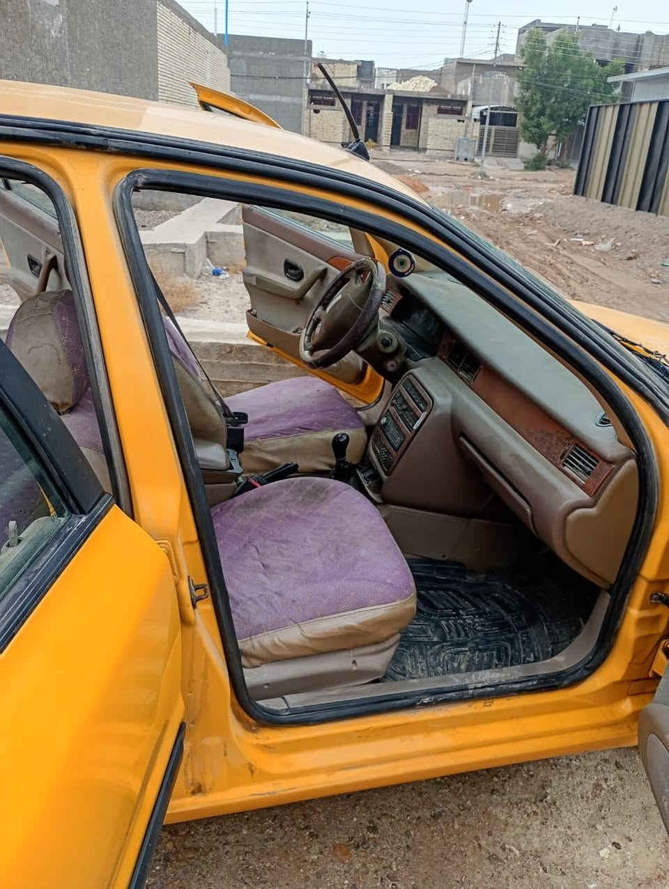 سلام عليكم سمند حلوه مكفولة مكينه كير مكفولات تبريد شغال صدر جديده مشط جديد اصلي هيه مصفر غرامات مكاني بغداد شارع حيفا السعر 40بيها مجال ***********
