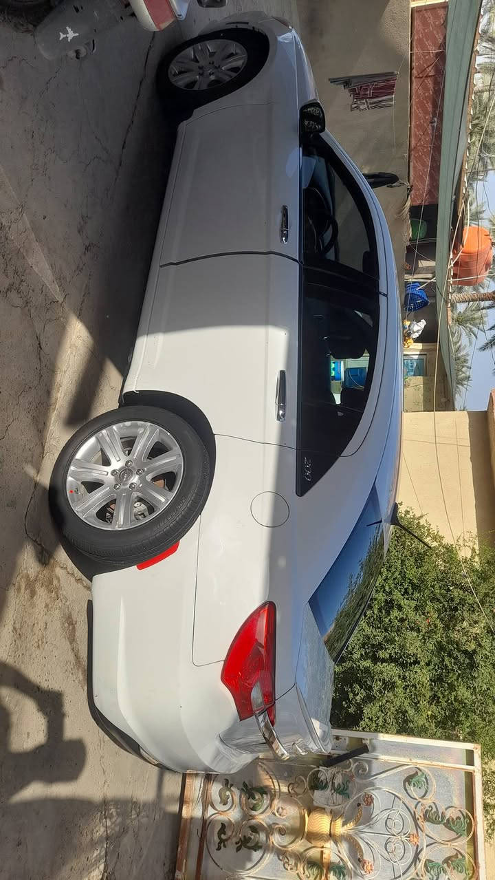 سلام عليكم سي 200 13السياره جاهزه كير محرك مكفولات تبريد شغال حادث دعاميه بدون ايرباك  السعر 95 وبيه مجال مكان بابل ابي غرق للاستفسار ***********
