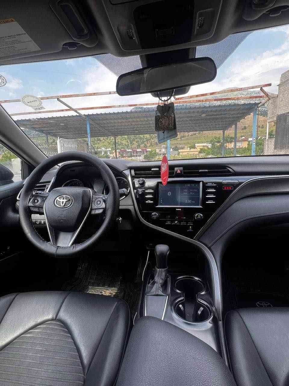 Toyota  camrry   SE   2020   /٦٩ مایل رۆشتوە  تەنها سندۆق سبۆقە دوو  بست ساردە کوت  بی  داخلی بی ئیرباگ   رەقەم شانسیم دانەوە . 
*********** سوران, أربيل
