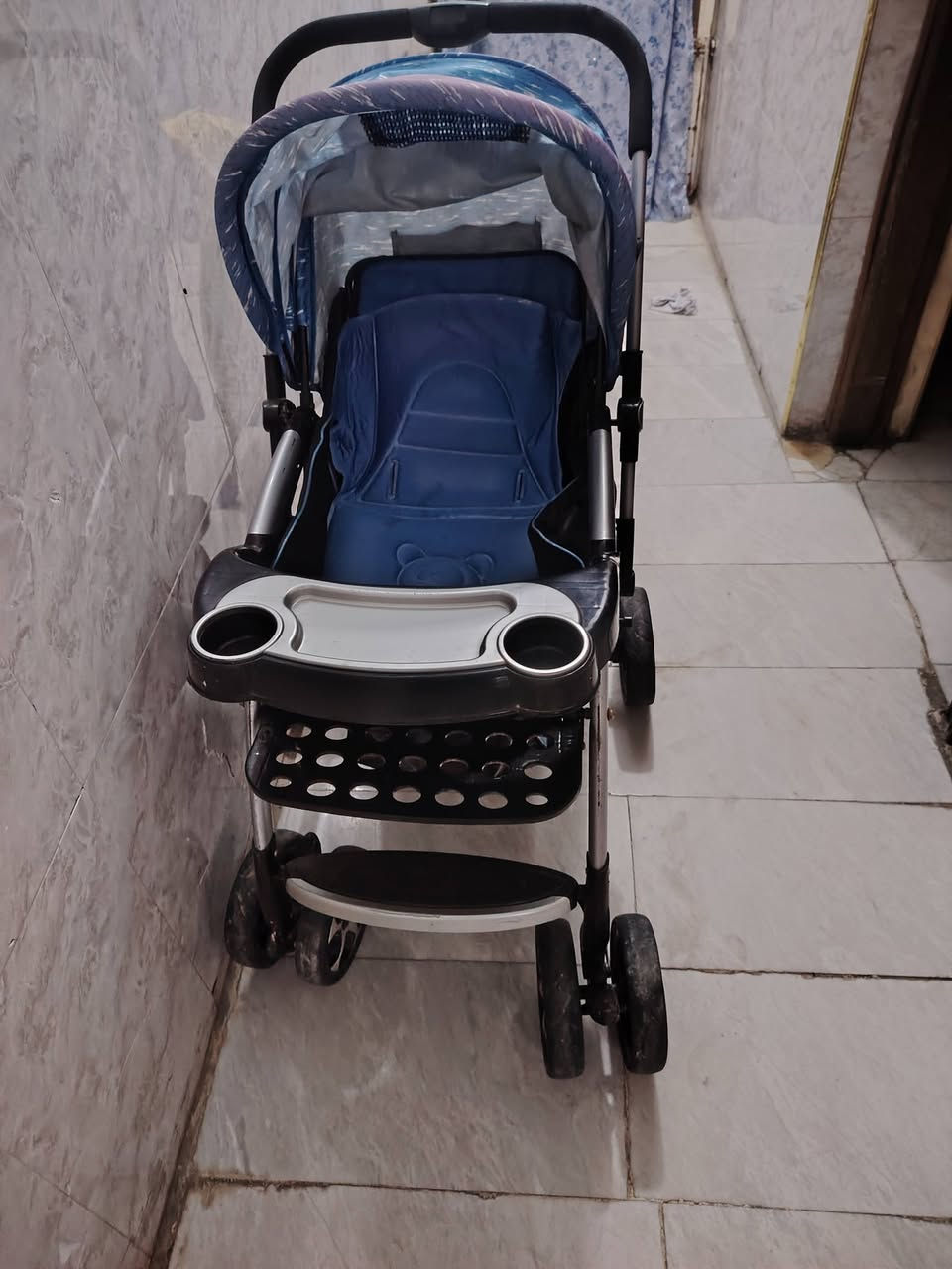 سلام عليكم للبيع عربانة أطفال حجم كبير استخدام قليل سعرها 75 وبيها مجال قليل
العنوان الأمين الثانيه
***********
