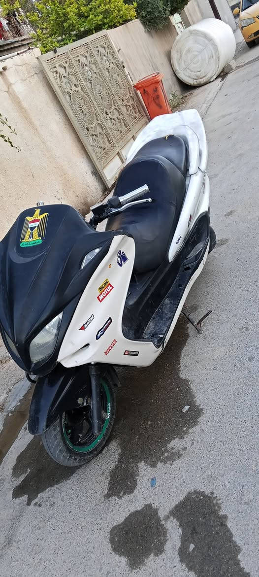يالله السلام عليكم دراجه ماجسته تك رون رياضي مجفته جديد محركها ناعم ستاند كهربائي كهربائيات شغاله 
السعر 450 
مكاني ديالى هبهب 
الرقم ***********
