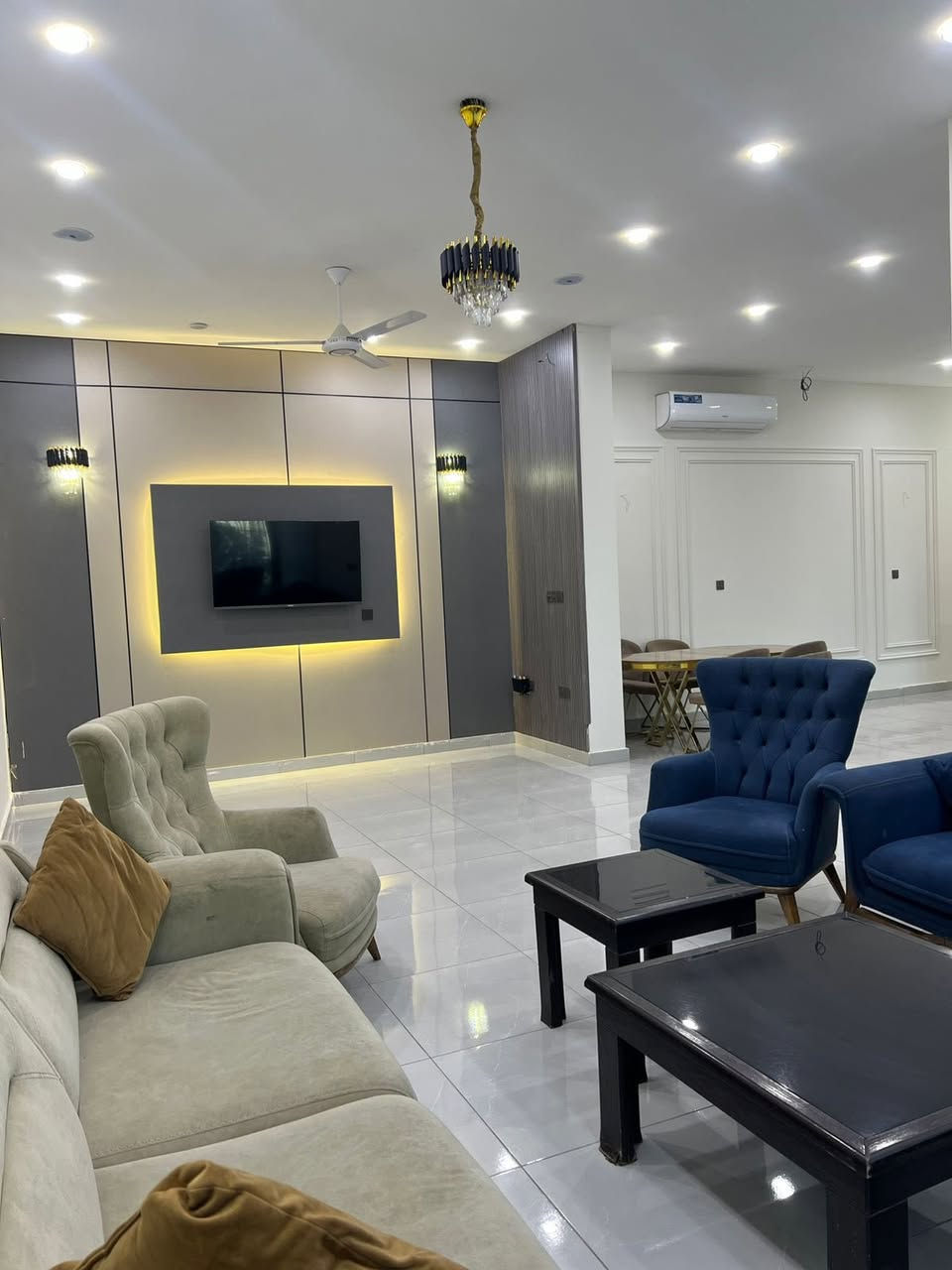 راسلني ودلل الموقع دوره بعيثه موثقه بتطبق اجرلي الحجز ***********🏊🚢🌊
متوفر حجوزات حجز وانته مطمئن 🏊‍♂️🏄🏊
المزرعه موثقه بتطبيق اجرلي 
الحجز واتساب ***********
الموقع  📍الدوره البعيثه
