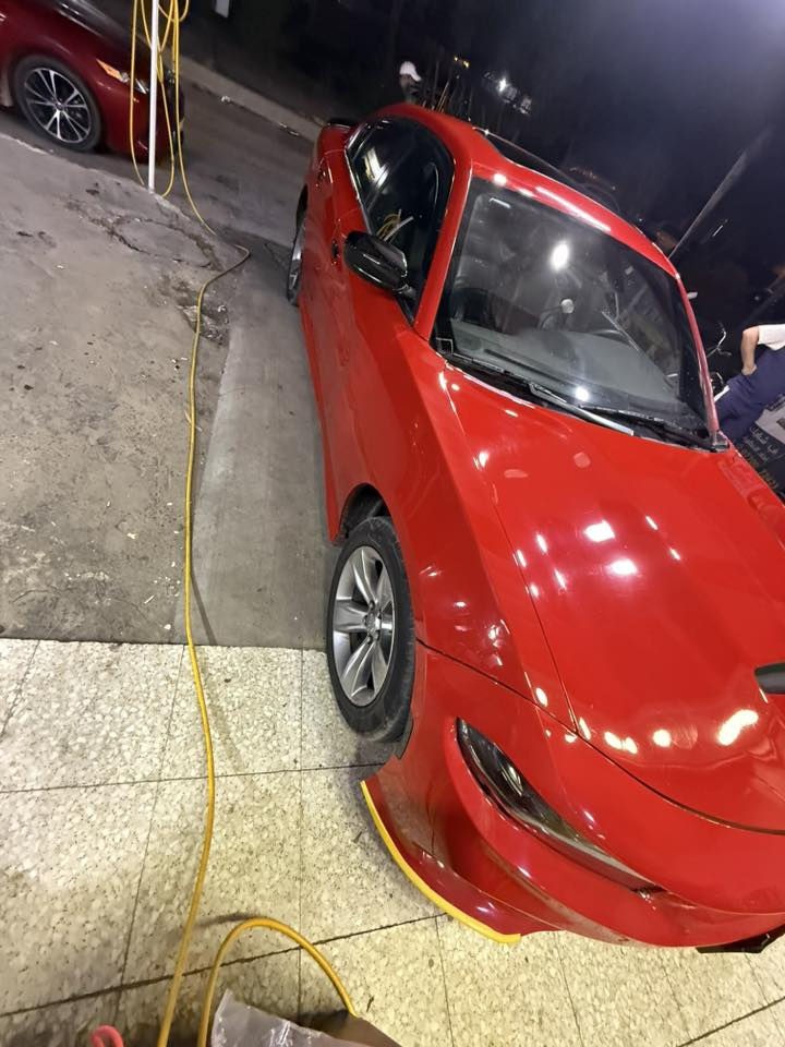 سلام عليكم يابه عروضنا جديده وحلوه. بولش جميع انواع السيارات الصغيره فقط ب٥٠ الف بولش احترافي وبضمان والسيارات الكبيره ب75 الف  العنوان الاعظميه راغبه خاتون شارع المخرج قرب العامر ماستر *********** ابو نور النعيمي
