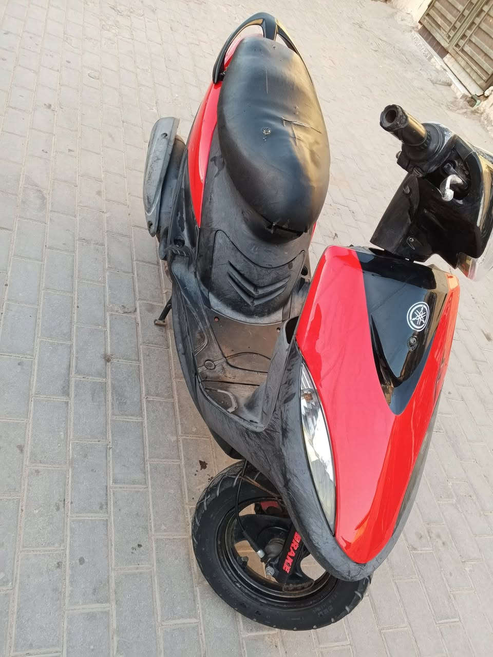 السلام عليكم
مااكس عدله ياباني 120 

 مكفوله محرك  بلادي  ما مفتوح شرط الفحص 

دراجه فوول ملاح كفرات بلادي كلله  ختم واحد  

شلعه ومعدل  110 فوول متنكض

كلشي شغال سلف  هندر   كلوبات اشاير سكنات  عينه لونين عداد   شغال عداد بانزين شغال  كلشي عل بلاد  

احلا من صور بالف مره 

سعر850. وبيهه مجال قليل 

شراي يتصل

مكاني بصره 

***********واتساب فقط
