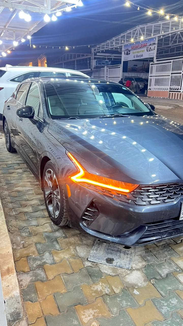 السلام عليكم K5   رقم اربيل   موديل 2021  فىه EXفول مواصفات تحكم استيرن كشن حار بارد تدفع استيرن شحن لاسلكي رادار امامي خلفي قياده ذاتيه سايد بريك بصمه بصمعه تشغيل بصمه ابواب اوتو هولد اربع وضعيات قياده محرك 1600 تيربو ما مفتوحه حداديه وتبريد وتايرات وباتري جديد بانوراما مواصفات EX معروفه مكفول عدى حادث جاملغ امامي وباب خلفي  175 رقم التلفون ***********بي واتساب
مكان السياره نجف
