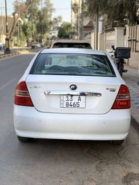 مديل 2012 • رقم انكليزي • شاشه وكاميرا