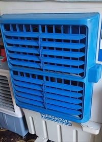 مستخدمة ٤ مرات • مجال قليل • إلكترونيات