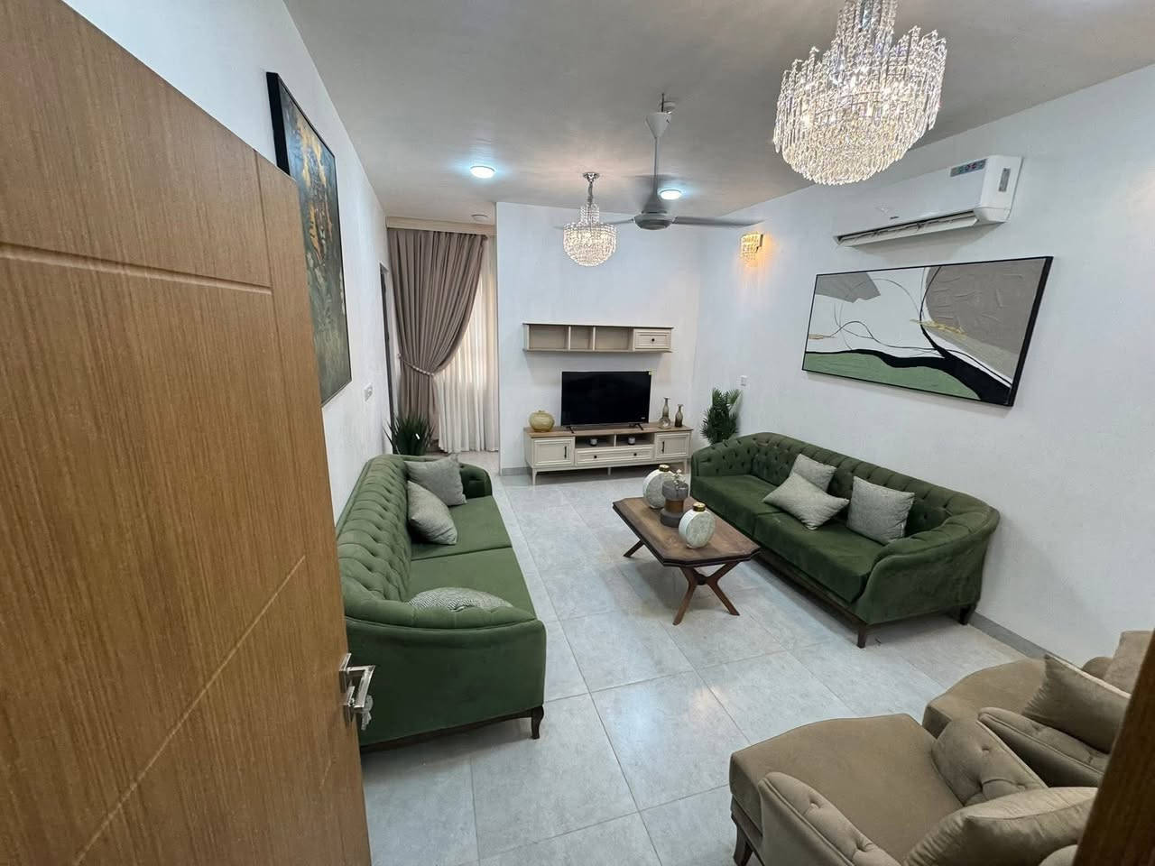 🏕للبيع دار في مجمع المرتضى السكني 
((مقدمة )). ((وتطلوعة )). 70 مليون شهرين وتسكن بلبيت  
مساحة 160متر طابقين  
خريطة مميز وجميله جداً
ثلاث غرف نوم طآبقين

 🔵اكتب /تم/ وتجيك التفاصيل كاملة 🔵

 التفاصيل للاستفسار اتصال او واتس اب
***********☎️
