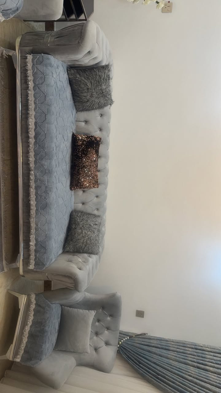 مفرش تخم تركي عشر مقاعد مفروش مرتين الظهر جلد التخم مو للبيع بس المفرش السعر ٣٠ نهايته المكان بغداد كفائات السيديه


**إذا كنت صاحب هذا الإعلان وتريد حذفه لأي سبب، رجاءا أرسل رسالة إلى الدعم الفني**