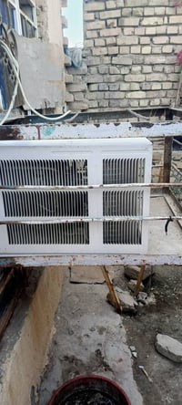 مكيف • ٢ طن • شغال بدون تصليح