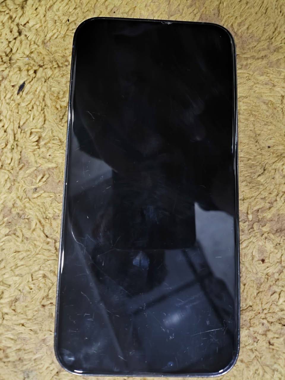 ‏سلام عليكم موبايل 13 Pro ماكس كل شيء ما مبدل بي جهاز بلادي فقط ظهر بطارية 76 ما معلايه جهاز يخبل السعر850 الين جميع أنواع الآيفونات صاعده 
‏موجود خاص أو واتساب ***********
