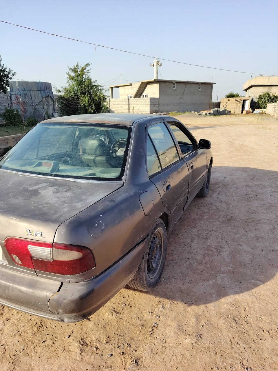 السلام عليكم ورحمة الله وبركاته
بروتون للبيع موديل ٢٠٠٢ كير عادي رقم كركوك حرة
بطاقة بنزين موجودة صاحبها من الحويجة السعر ٣٠ ورقة وبيها مجال رقم الهاتف ***********  العنوان الحويجة قرية لزاكة.
