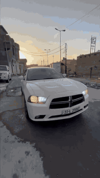 السلام عليكم اخوان مكلف بنشر اتصل براعيها وتدلل ***********
دودج تشارجر موديل 2012 وارد كندي بيها كص بلبجم و 3 قطع صبغ باب وجاملغ وبنيد باقي اصلي بدون صبغ فول مواصفات فتحه داخل بيجي كشن مخمل محرك 3.6 كير كصبه شاشه جبيره تبريد حداديه خلفي امامي نافضها بيدي تخم تاير جديد صارله شهرين ويل خليجي جديد لايت ناصي زنون اصفر شمسي والعالي زنون ثلجي  هورنات طاط يوكن شرط اصلي كلها جاهزه ترايك الاربيل  رقم اربيل دولي بسمي اريد تحويل مباشر باسم مشتري هزه جديده مكان سياره البصرة السعر 135
***********
