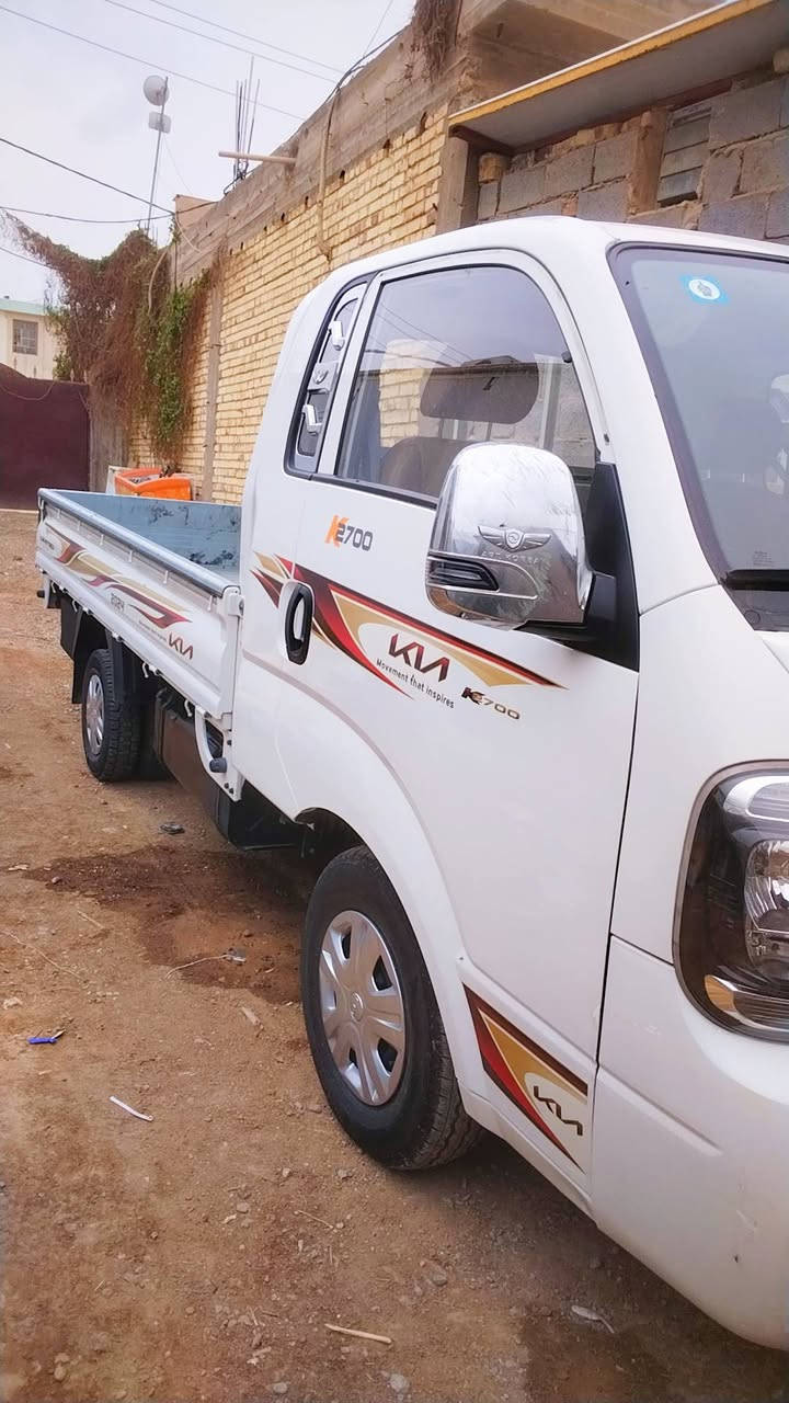 كيه حمل 2700
مديل 24
ضربه بالباب البدي الوره
سياره زيره وضع شركه
ماشيه 46
اني لا بياع ولا شراي
بس ضروف ابيع
قيم بما يرضي الله وهله بيك
***********
