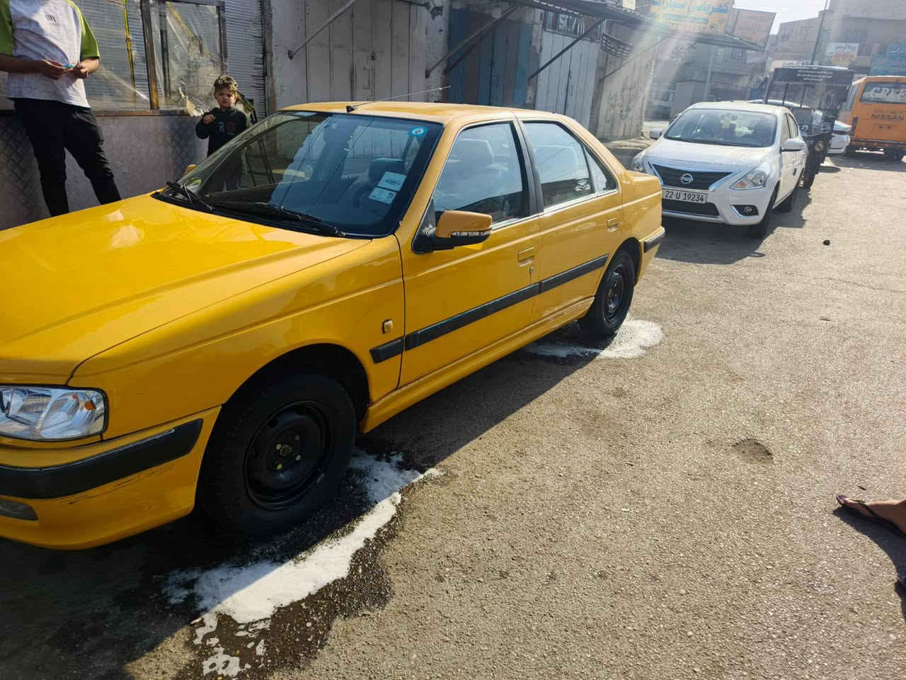 سلام عليكم  بيجو بارص  2015   كير مكينه صدر تبريد  مكفول السيارة جديدة  مكفوله من الصبغ من عدة الهلال الخلفي صفحت السكن   وبيه بارد بلجاملغ  المامي اليمنه  ولباقي مكفول   مكان السيارة بغداد باب المعظم الاستفسار ***********.
السعر 52
