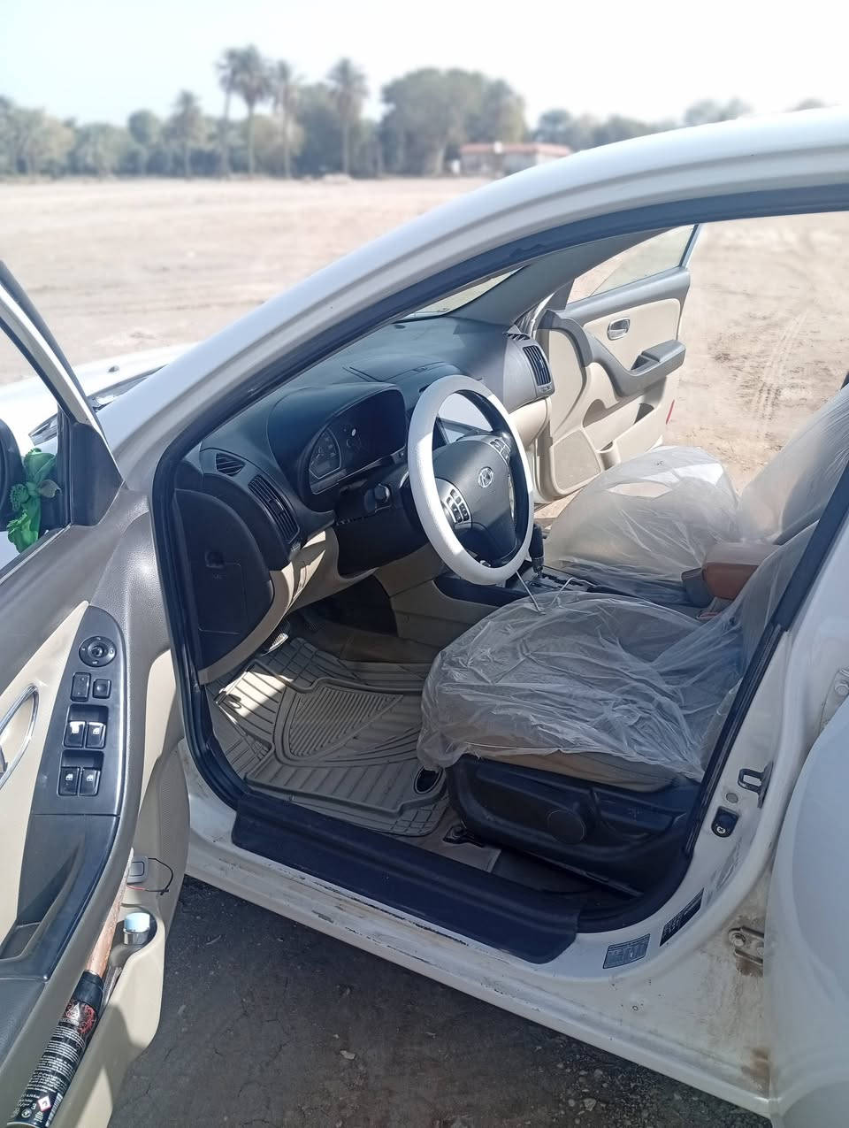 يالله السلام عليكم لانترا 2010 
فووول عدا البصمه رقم بغداد، 
مداور ثاني يوم 
سياره مال جناي بيهه صبغ قطع ابيع حزام
سياره عضمهه حلو كاعده شاشه كامره دواره مكينه 600 بيهه هبه  دكشن عالي اشاير بلمري سياره خير من الله تخم تاير جديد داخل جديد سياره تخبل السعر 98وبيهه مجال


**إذا كنت صاحب هذا الإعلان وتريد حذفه لأي سبب، رجاءا أرسل رسالة إلى الدعم الفني**