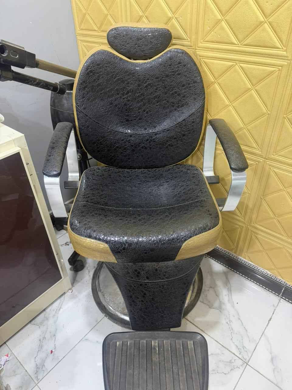 ‎ميز صالون حلاقه للبيع نظافه 90% مع كرسي‎ البصرة, العراق


**إذا كنت صاحب هذا الإعلان وتريد حذفه لأي سبب، رجاءا أرسل رسالة إلى الدعم الفني**