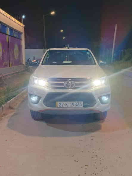 السلام عليكم للبيع تويوتا هايلوكس تي آر دي 6سلندر كويتي مكفوله كفالة عامه جديده وجاهزه من كلشي والهزه جديده السعر 310 بيع مستعجل للاستفسار ***********
