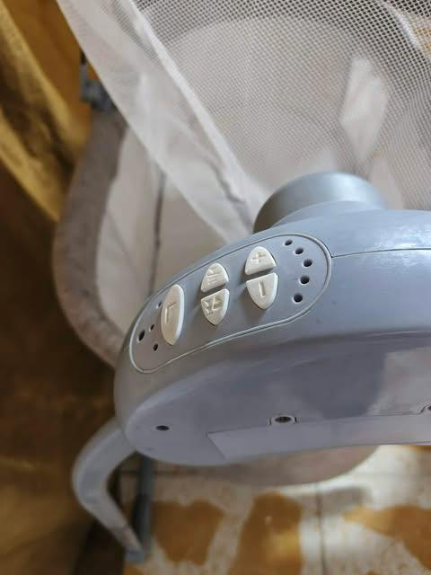 هذا السرير هزاز كهربائي عن طريق الريمونت ودگم وموسيقى واكو بطاريات بدون كهرباء جديد استخدام قليل 
السعر القديم 110 السعر الجديد 85 الف


**إذا كنت صاحب هذا الإعلان وتريد حذفه لأي سبب، رجاءا أرسل رسالة إلى الدعم الفني**