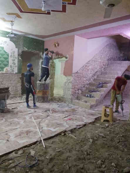 سلام عليكم  /  يوجد كادر عمل جاهز /  تصعيد مواد /  تنضيف بيوت /  تفليش /  تكشيط /  دفن نهري /  شقلنه ليل ونهار /  ومعداتنه جاهزه  ومالك دخل بكلشي تأخذ شقل جاهز مني سلمني شقل وتأخذ شقل جاهز / ماعليك بس تصال على رقم /// ***********
