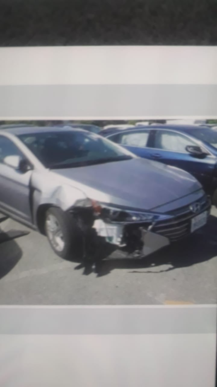 النترا 20
محرك 2000 دوش 
حادثها جاملغات مبدلات وشبر بالبنيد ناشر صور حادثها 
كير السيفتي 

تحكم ستيرن جهتين 

كروس سرعه 

3 انضمه قياده نورمان وسوبر وسمارت 

مانع انزلاق 

تحديد مسار 

توقف ذاتي 

شاشة كبيرة كامرة دوارة حساسات رادارات 

محرك 2000 دوش 

السعر 123 وبيهه مجال بسيط 

صور الحادث مرفقه بل منشور
***********
