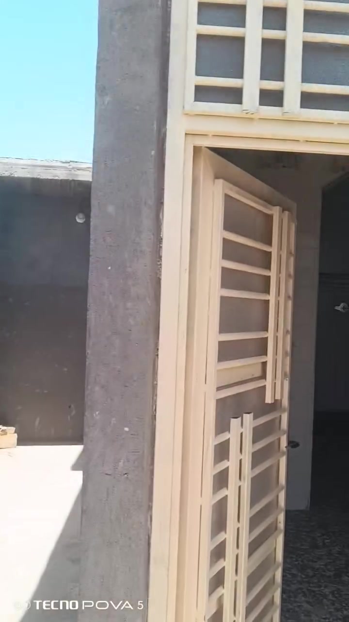 السلام عليكم يتوفر بيت الايجار المساحه 120متر خلف جامعه كربلاء البيت طابق ونص يحتوي على غرفتين نوم وصاله ومطبخ واستقبال وصحيات سعر الايجار 300
***********
***********
السلام عليكم يتوفر بيت الايجار المساحه 120متر خلف جامعه كربلاء البيت طابق ونص يحتوي على غرفتين نوم وصاله ومطبخ واستقبال وصحيات سعر الايجار 300
