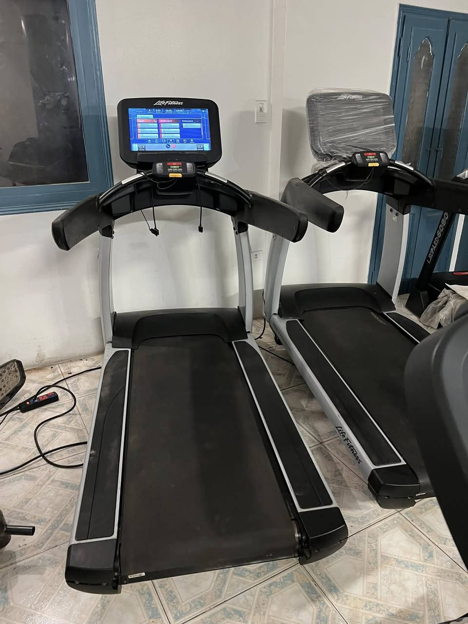 باقى آخر مشايتين لايف فتنس ديسكفري متاح انتيجرت وماتركس وفرى موشن معدل بالخارج ٢٢٠
01012888222


**إذا كنت صاحب هذا الإعلان وتريد حذفه لأي سبب، رجاءا أرسل رسالة إلى الدعم الفني**