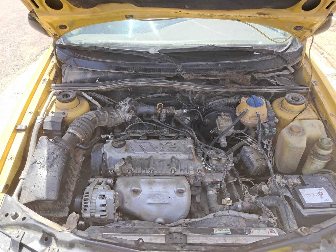 السلام عليك عندي  شيري كوين موديل ٢٠١٠ بسمي رقم بغداد محرك كير حلوات صدر نظيف تايرات هم نظيفه بس  كمبريسر عاطل سعره ٢٠ بيه مجال سنويه ساقطه بل ٢٠٢٥ رقمي هذا ***********
