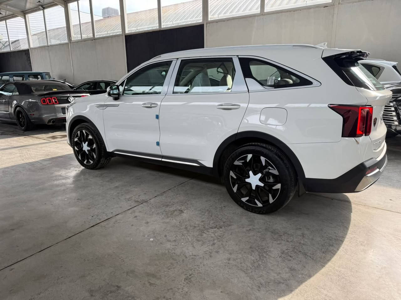 Kia sorento 2025 🇰🇷v4 
كيا سورنتو 2025 🇰🇷V4 
ضمان المجموعة الدولية ✅
عداد المسافة المقطوعة 6000 k/m 
كفالة عامة 

📍بغداد شركة ابو ظبي چكوك قرب بوابة الكاظمية 

0771 811 1145
