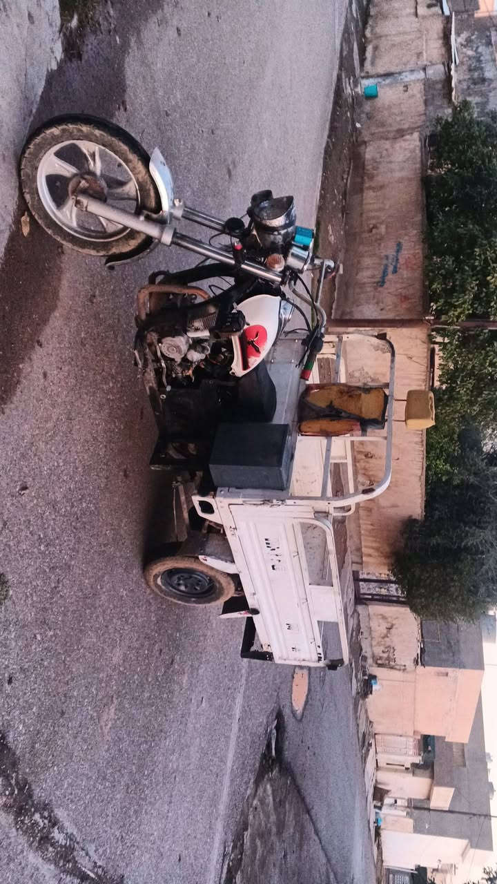 سلام عليكم ستوته موديل 18 كهربائيات كلها شغالة رگبة بالشرط السعر 750 الاتصال على الرقم والشراي ***********
