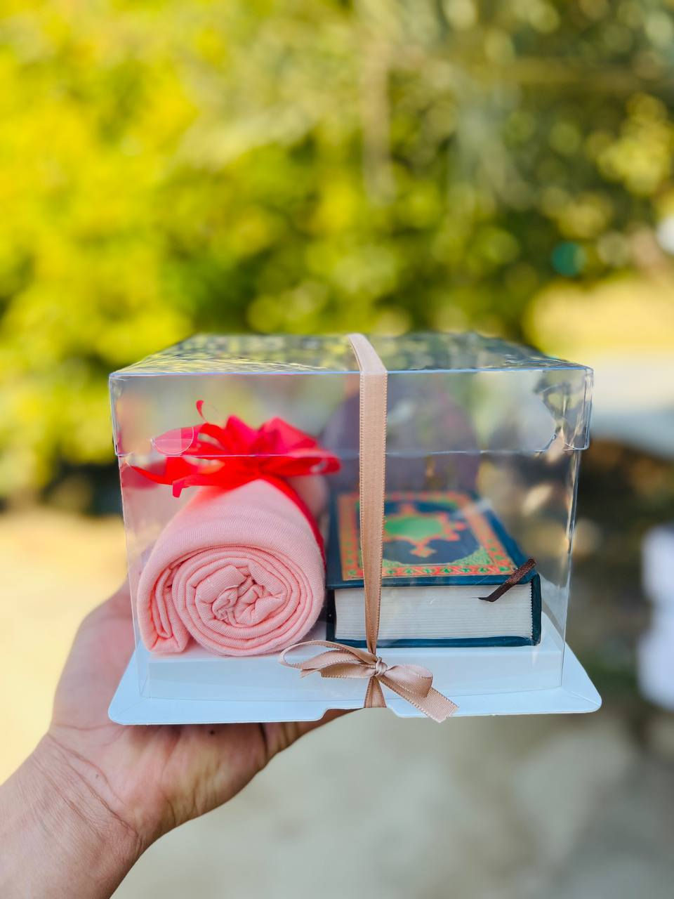 💥توصيل مجاني لمدة أسبوع💥💥 
عيد الأم قرب 🤭🎀🎀
والهدايا بس يمنا 
ترى تستاهل هيج هدايا وترتيب ❤️🌟
متوفر توصيل لكافة محافظات العراق 🎀🌻 
للحجز والاستفسار يرجى مراسلتنا خاص او 
*********** 🎁💥
